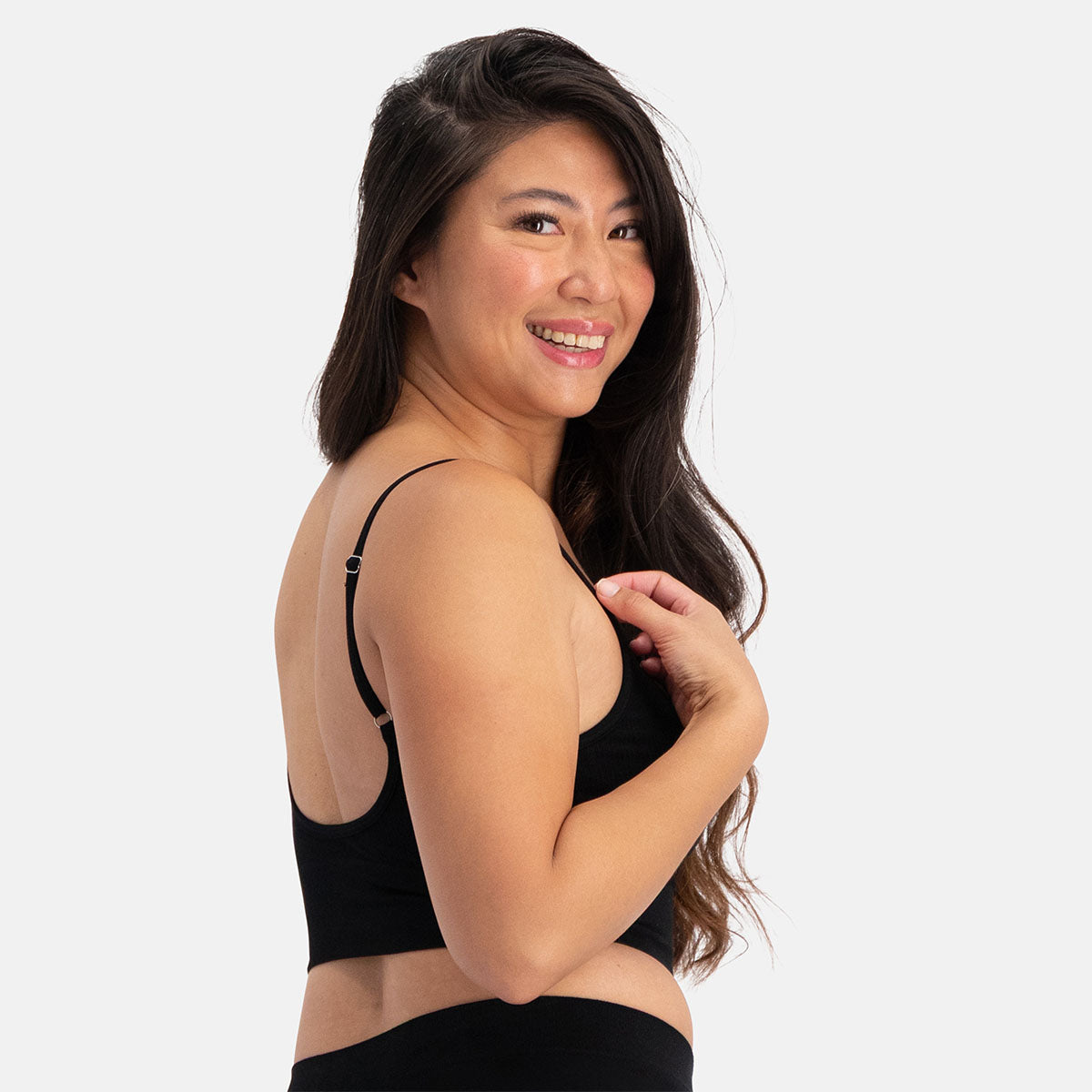 FENNA padded bra zwart side op model