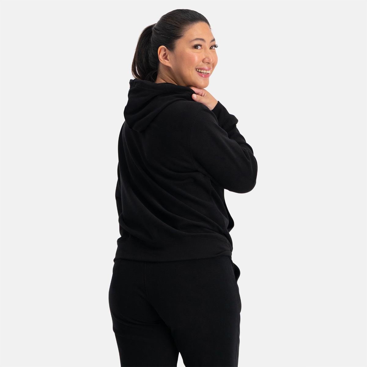 gaby back zwart close