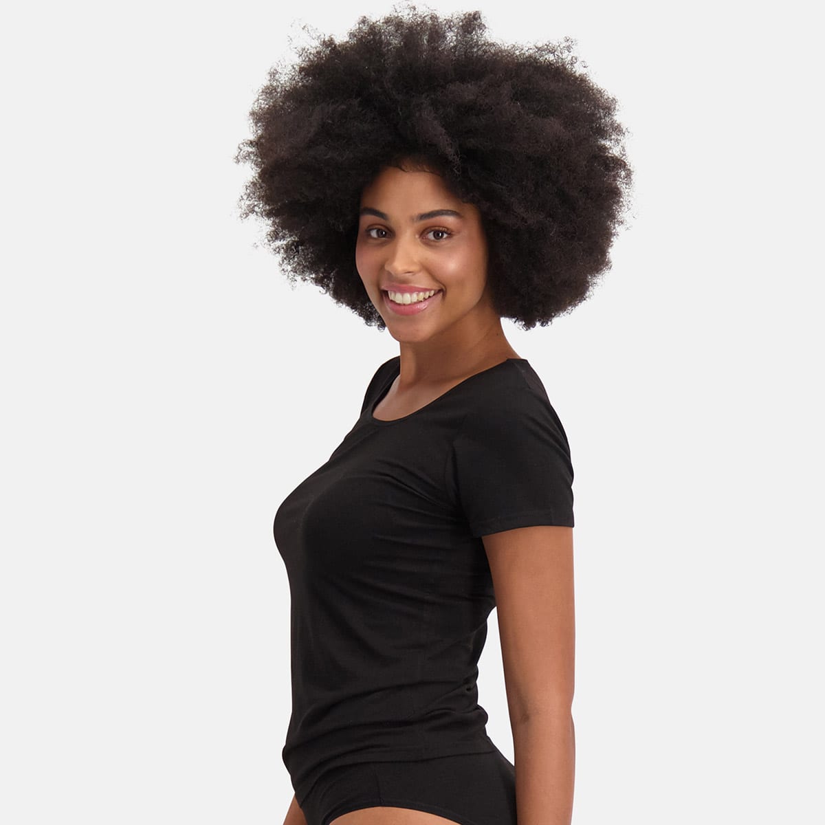 Bamboo Basics - T-shirts Kate  - Zwart