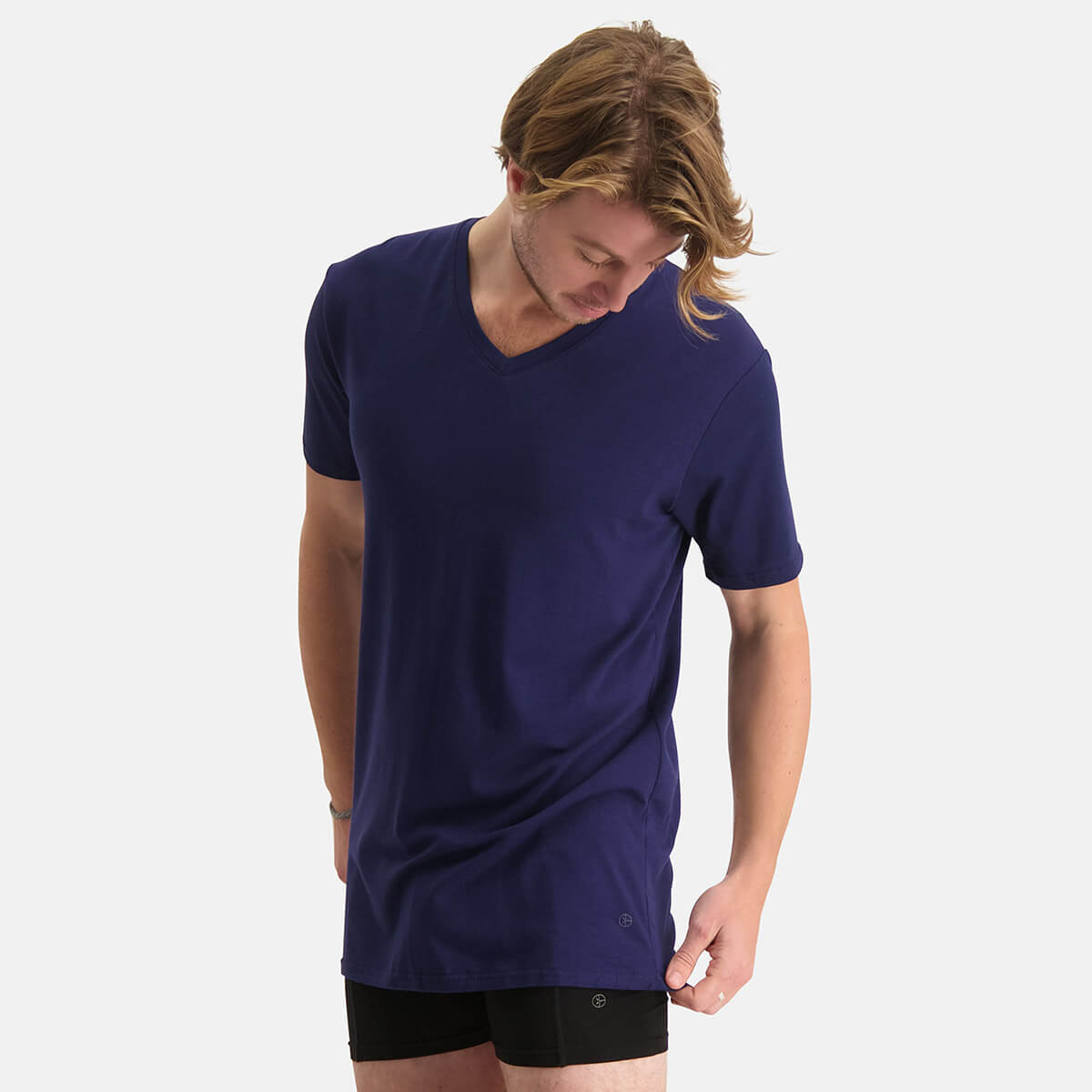 Bamboo Basics - Long Fit T-Shirts Velo V-hals  - Navy